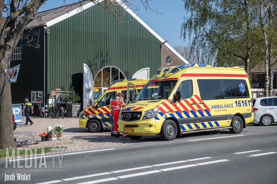 Fietser zwaargewond na aanrijding in Zevenhoven