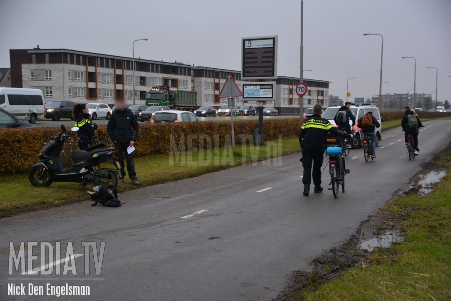 Fietser naar ziekenhuis na aanrijding Kilweg Barendrecht