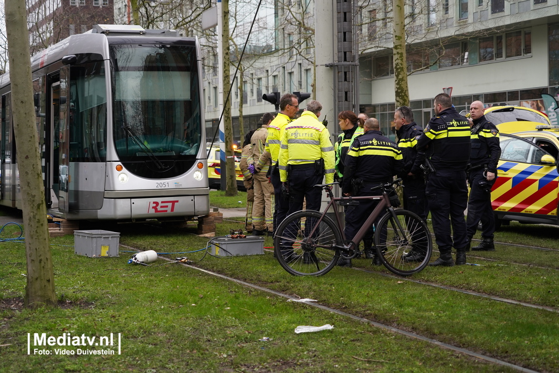 Fietser aangereden door tram Laan op Zuid Rotterdam