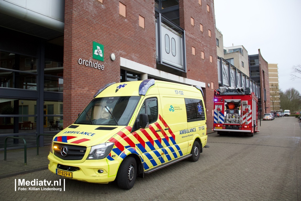 Brandweer rukt uit voor keukenbrand Ridderkerk