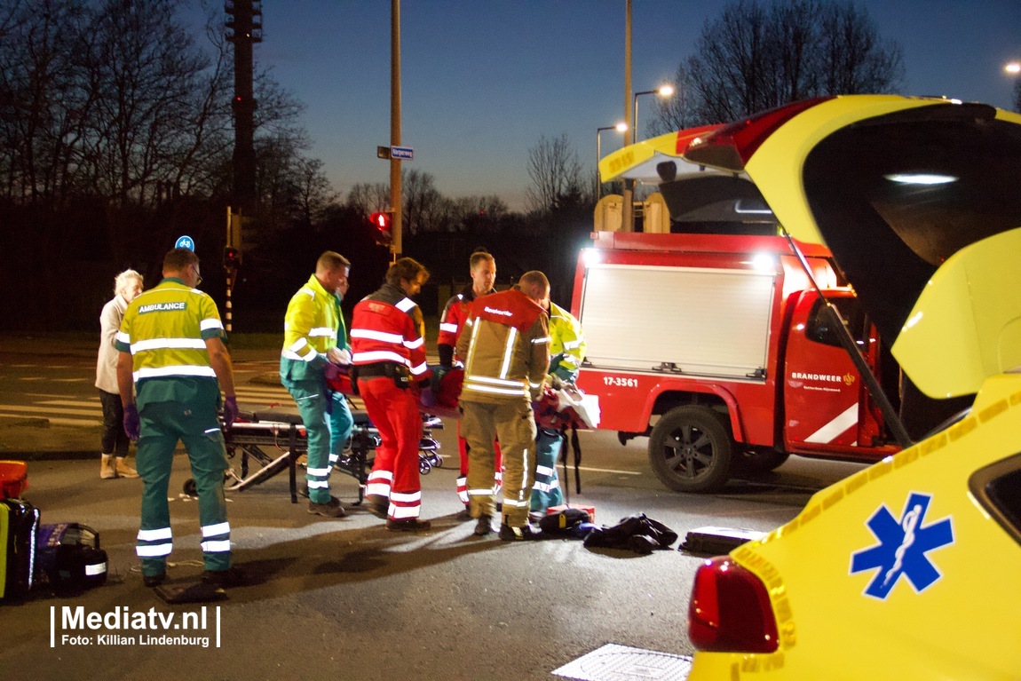 Twee gewonden bij aanrijding Groene Kruisweg