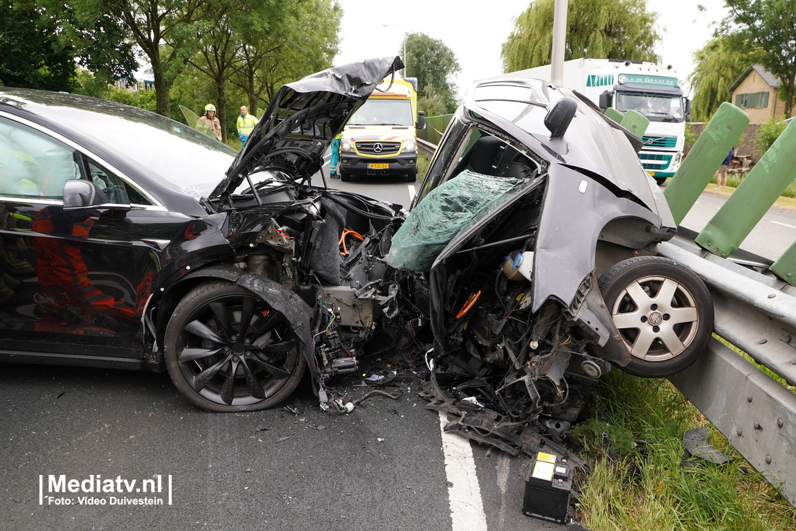 Frontale aanrijding op N209 bij Bleiswijk