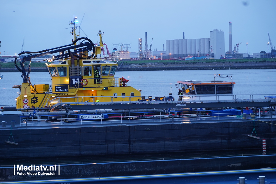 Brand aan boord van schip Calandkanaal Rotterdam