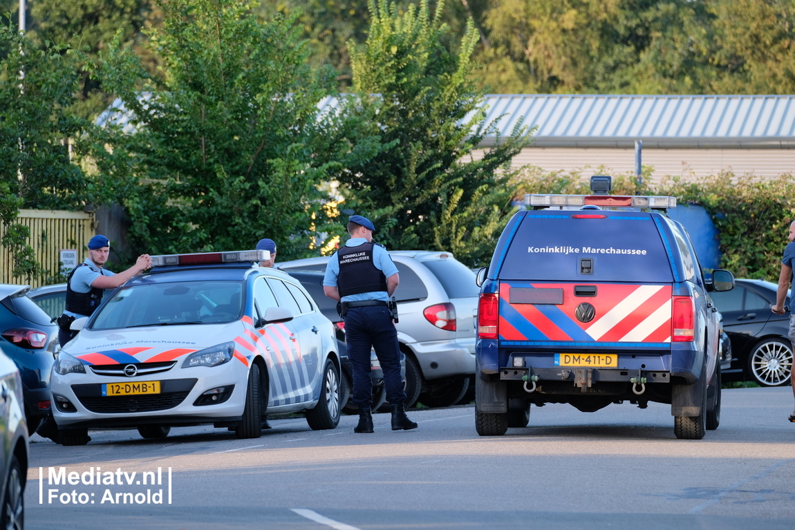 Inbreker op heterdaad overlopen zorgt voor zoekactie Volkelstraat Rotterdam