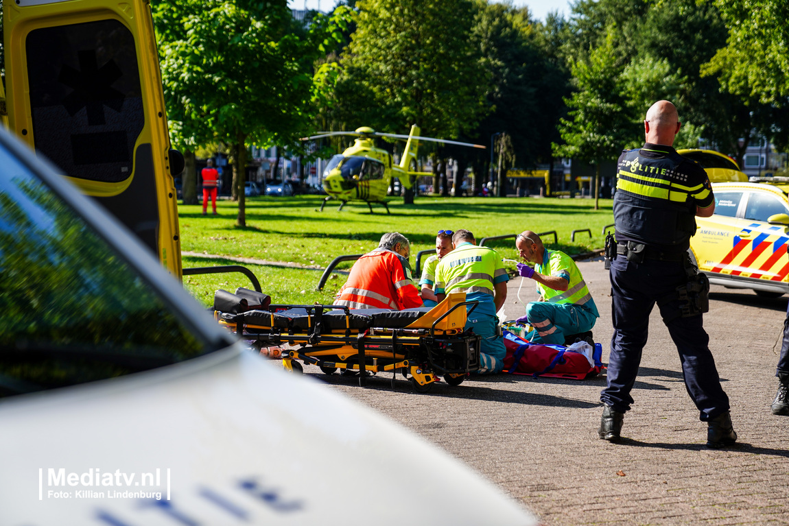 Fietser gewond bij aanrijding met auto Boelstraat Rotterdam