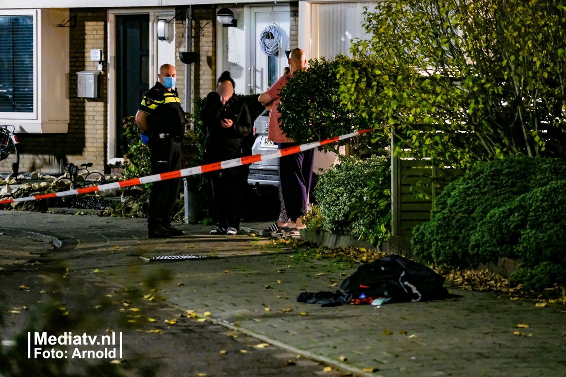 Man (25) zwaargewond na steekpartij in Spijkenisse