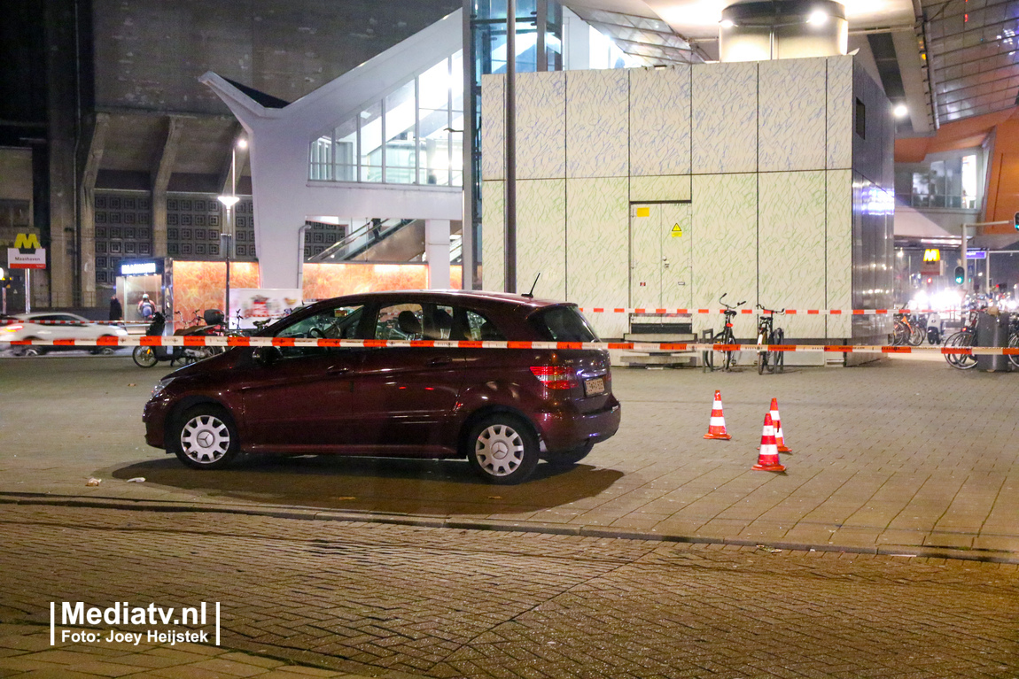 Man zwaargewond na steekpartij nabij metrostation Maashaven Rotterdam