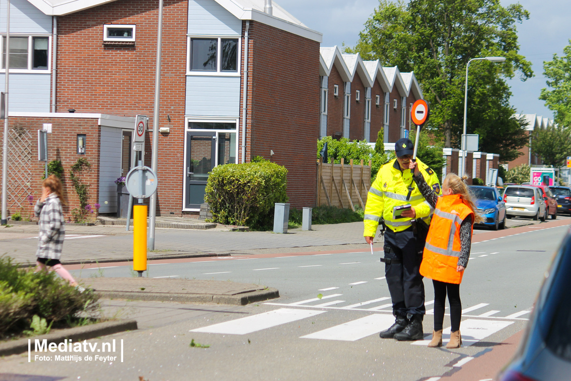 Leerlingen Jacobus Koelmanschool in Krimpen klaargestoomd als klaar-over bij drukke schoolstraten