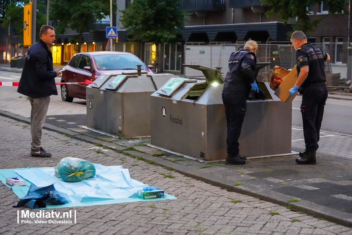 Dode man gevonden in woning Rotterdam-Zuid (video)