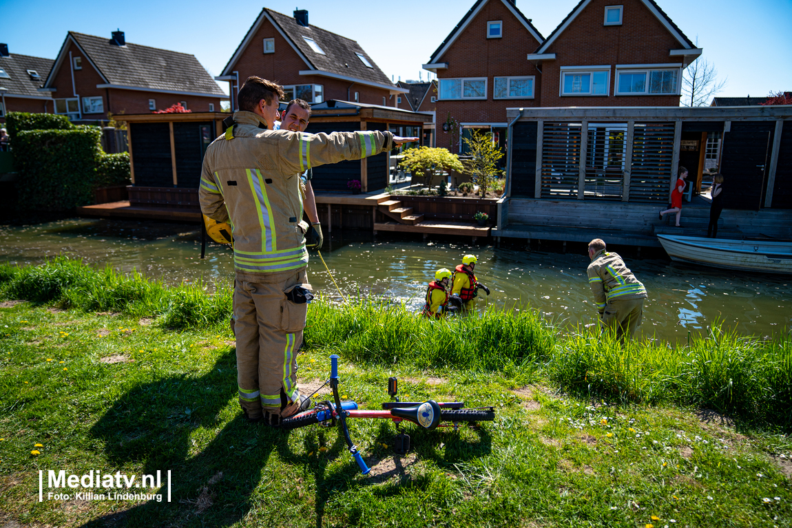 Massale inzet hulpdiensten voor kinderfietsje langs water Portlandsebaan Rhoon