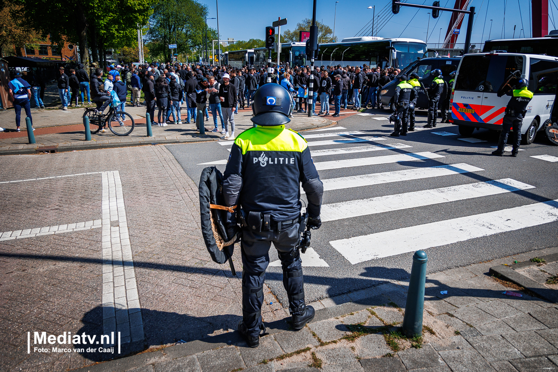 Meerdere supporters aangehouden in aanloop naar en na voetbalwedstrijd Feyenoord - Olympique Marseille