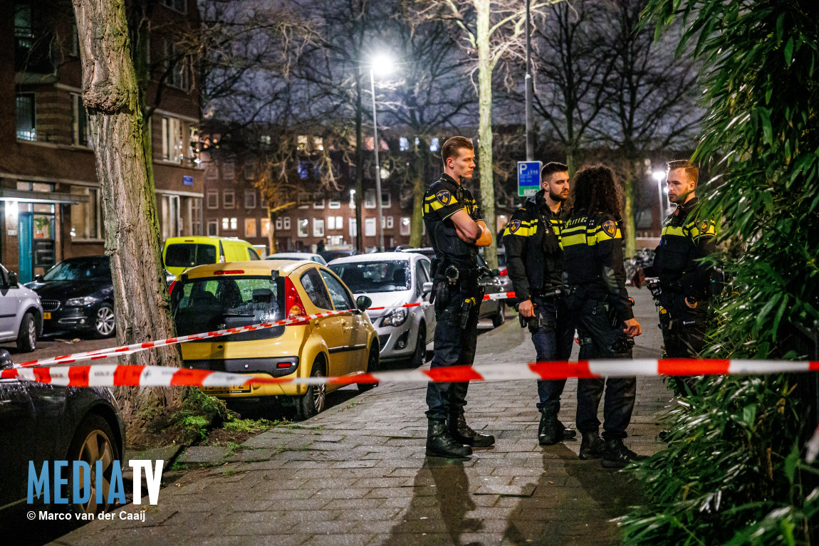 Twee personen aangehouden na steekpartij in woning Rosier Faassenstraat Rotterdam