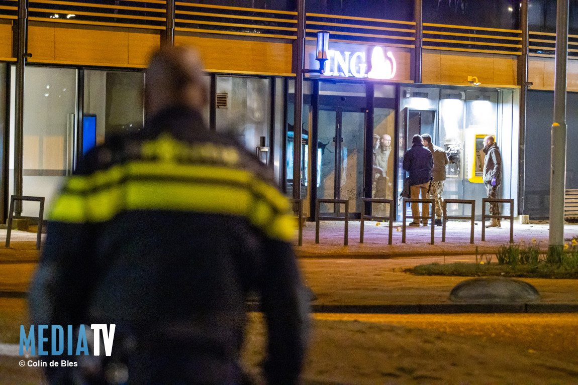 Plofkraak op geldautomaat Groenix van Zoelenlaan Rotterdam