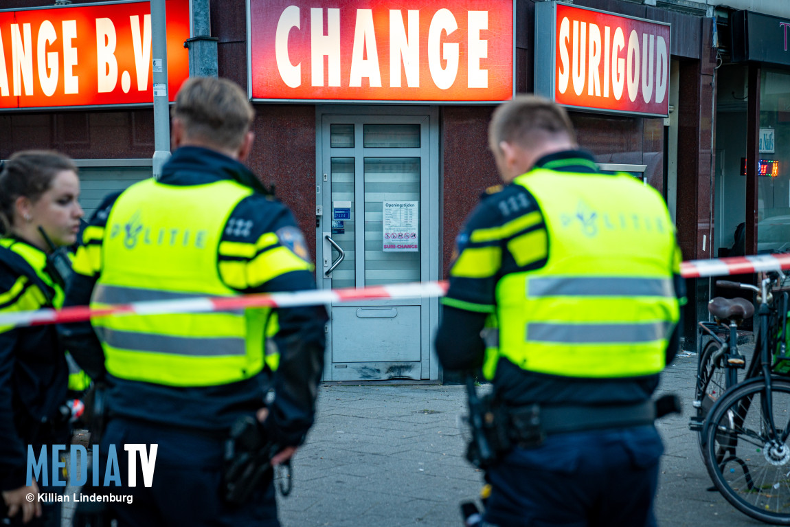 Explosie bij voordeur van hoofdkantoor Suri-Change West-Kruiskade Rotterdam (video)