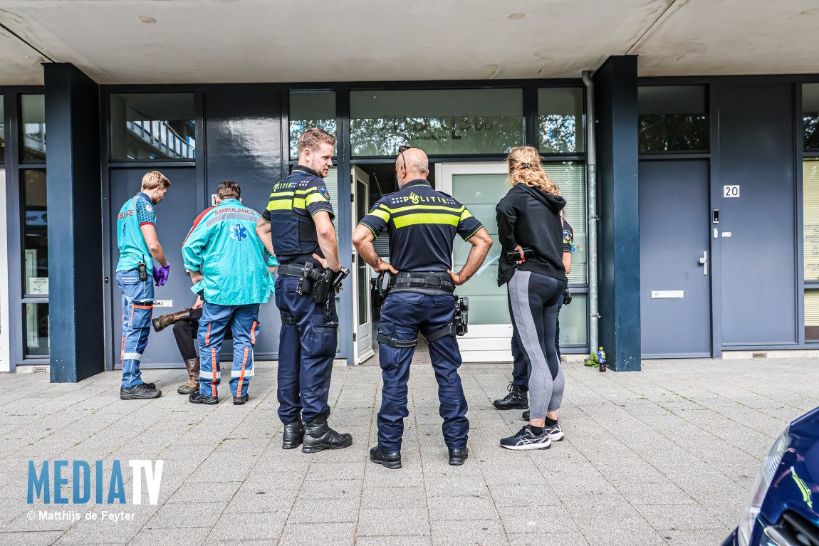 Twee aanhoudingen na aantreffen drugs en geld in bedrijfspand Hantje de Jongstraat Rotterdam