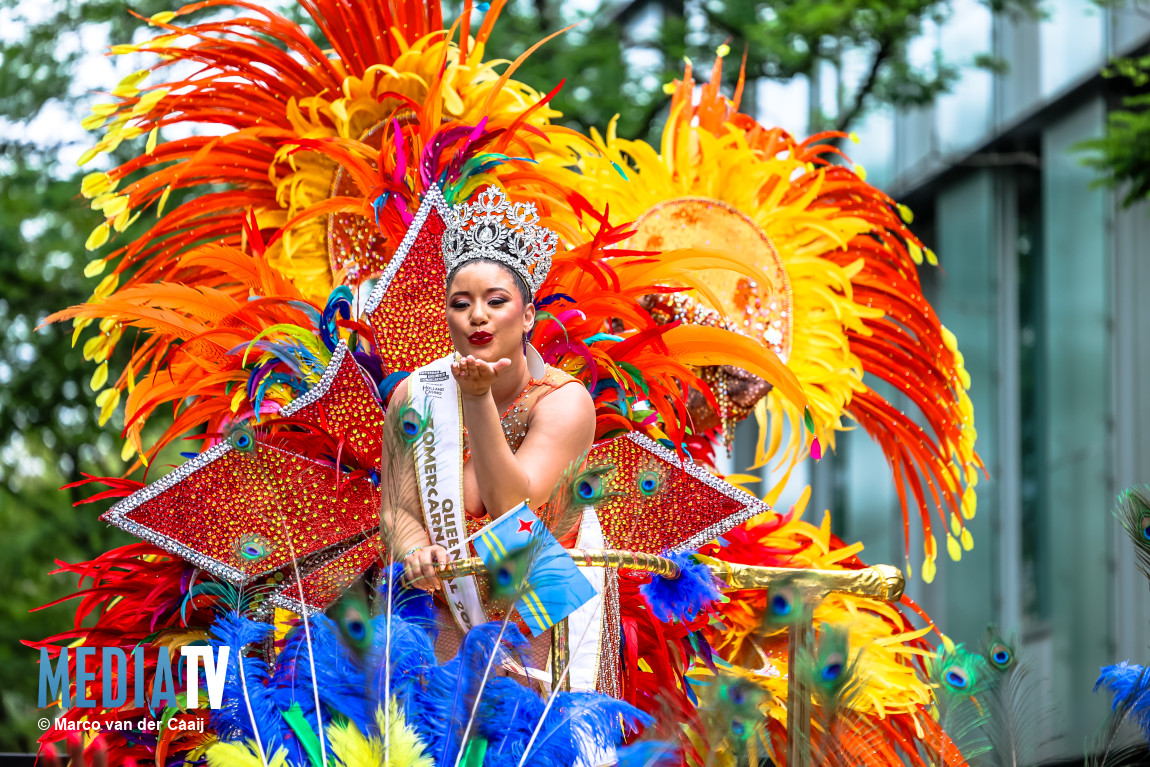 Straatparade Zomercarnaval Rotterdam wederom succes (video)