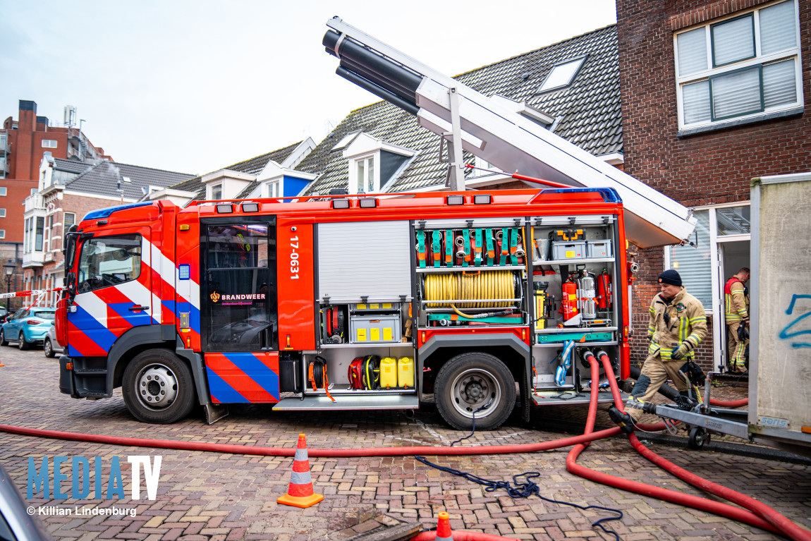 150.000 liter water weggepompt uit kelder na lekkage Grondherendijk Rotterdam