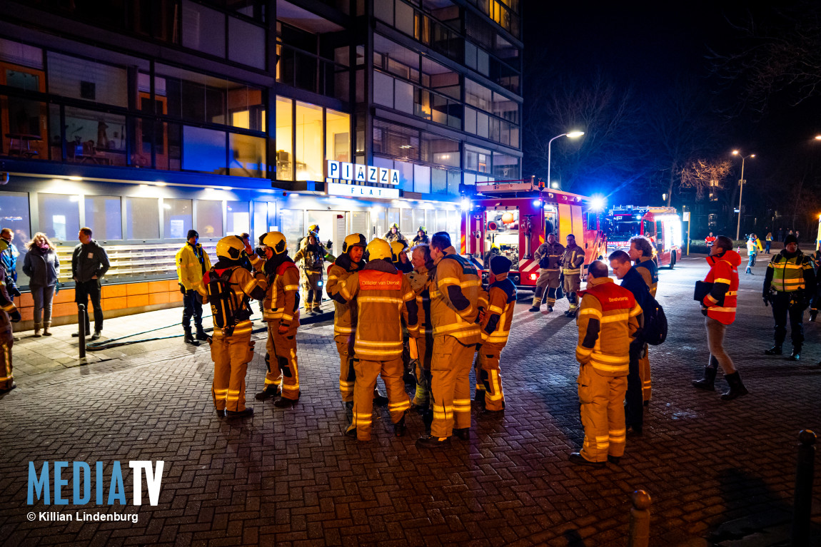 Bewoner en brandweerman gewond na uitslaande brand in flat Wijnkoperstraat Gorinchem