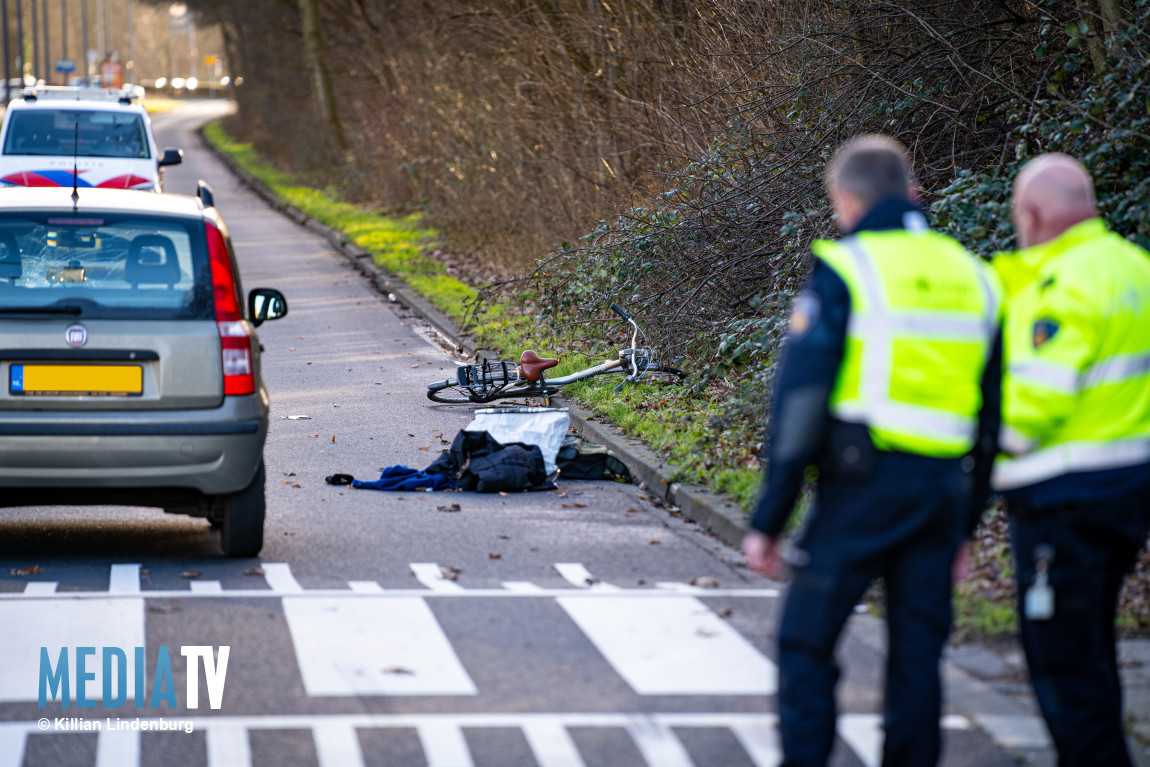 82-jarige vrouw overleden na aanrijding met auto Jasonweg Rotterdam