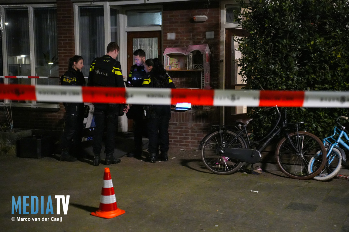 Woning meerdere keren beschoten Vredenoordlaan Rotterdam