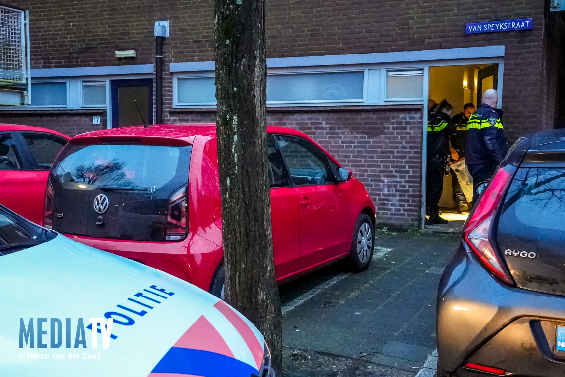 Burgemeester sluit woning voor 6 maanden na wapenvondst Van Speykstraat Maassluis