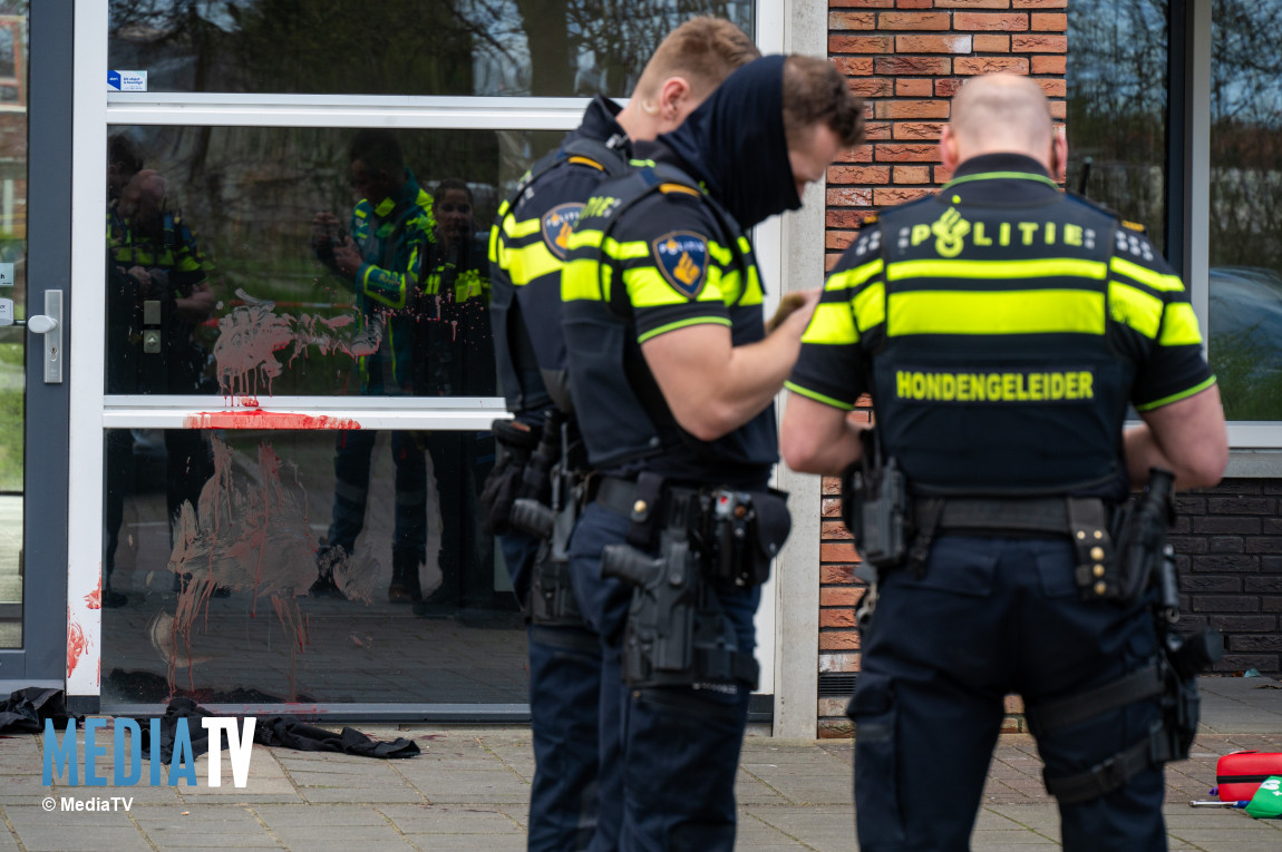 UPDATE | Zwaargewonde bij steekpartij Dominee Caspar van Gendtstraat Ridderkerk