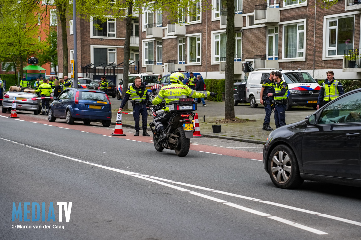 Politie pakt asociale automobilisten hard aan bij verkeerscontrole Franselaan Rotterdam