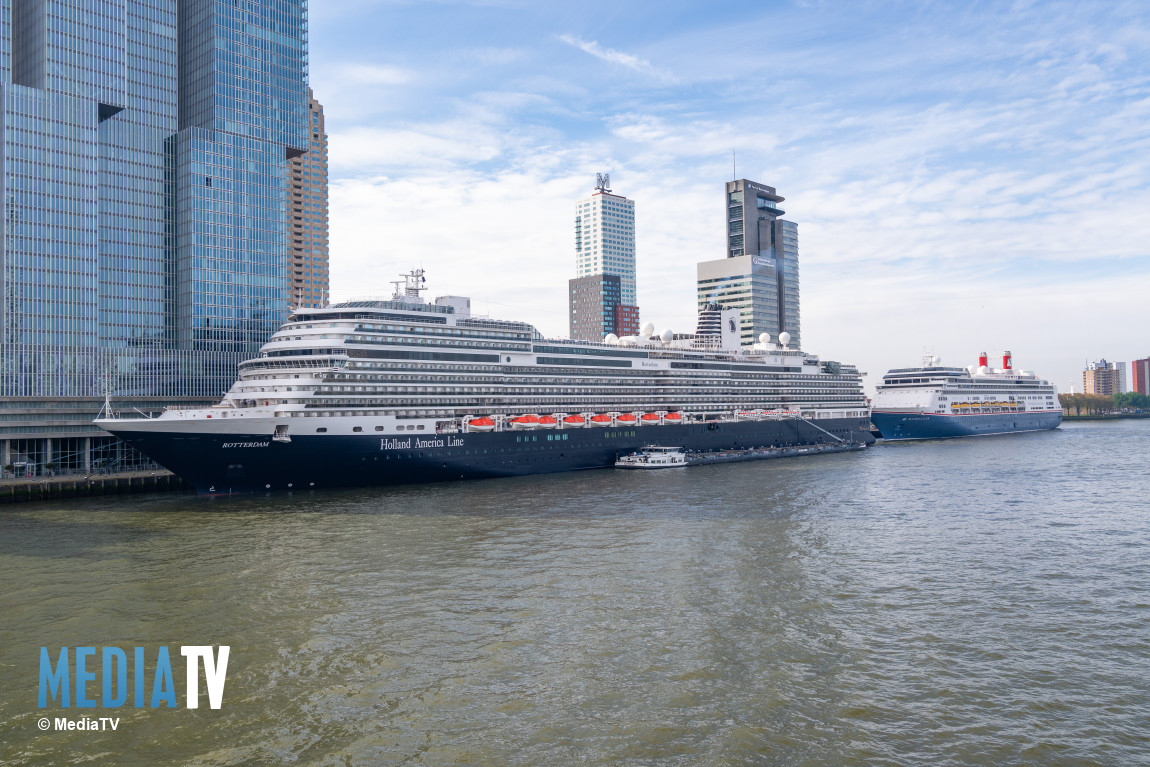 Oude en nieuwe cruiseschip Rotterdam ontmoeten elkaar in Rotterdam