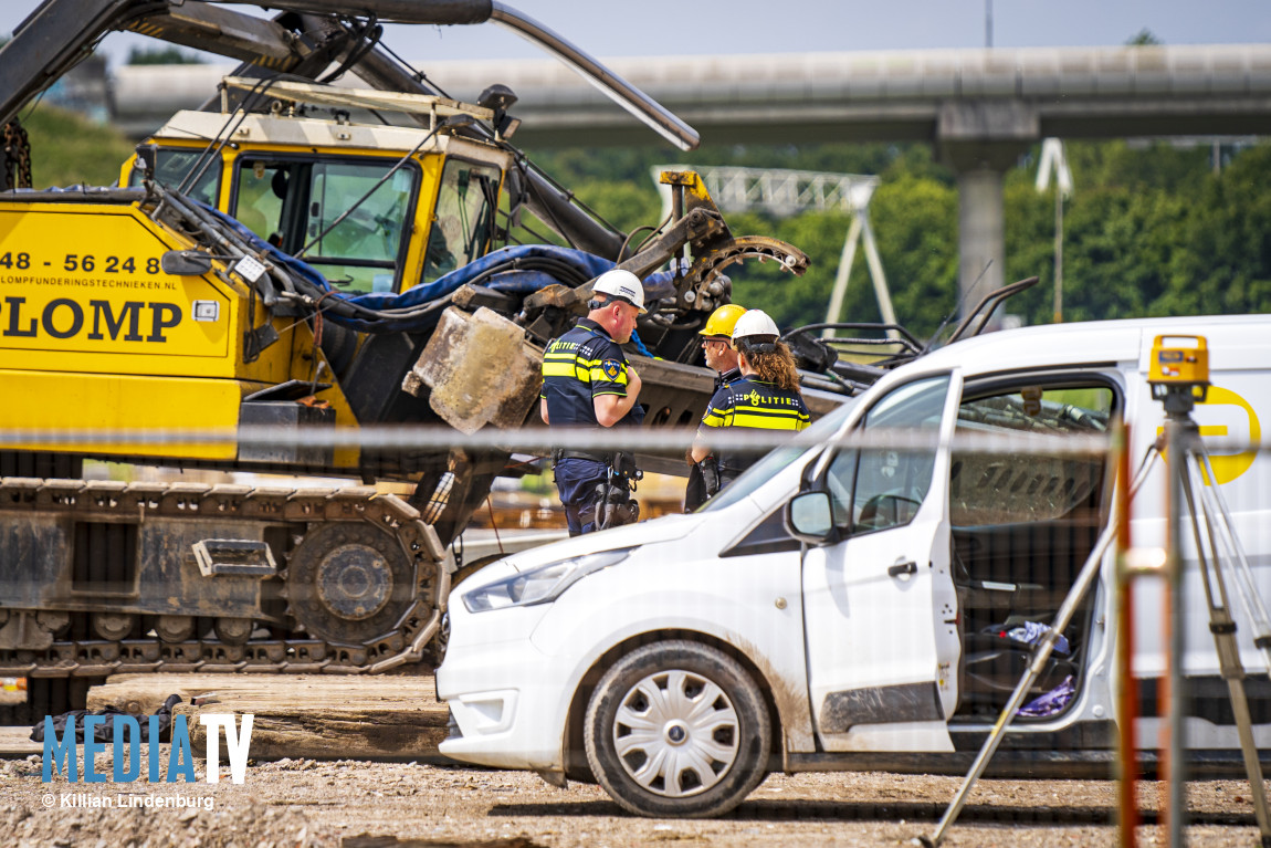 Heistelling afgebroken en omgevallen Bieslookweg Ridderkerk