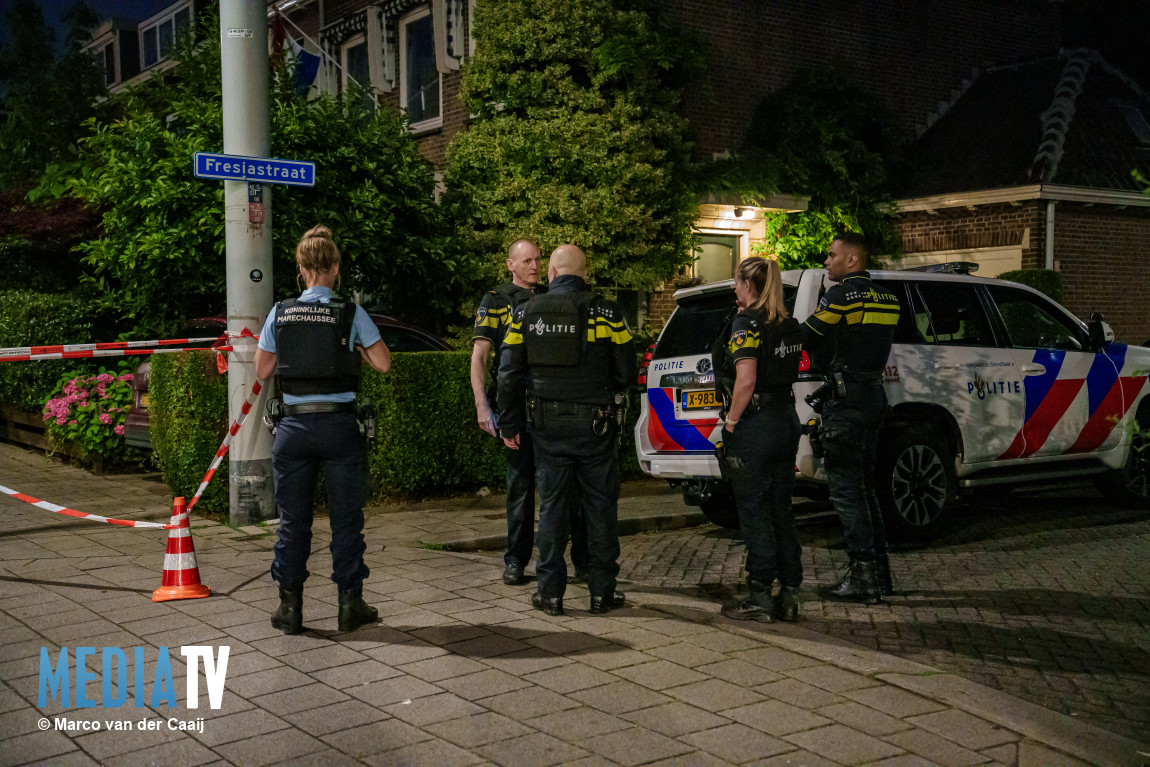 Man op straat beschoten Fresiastraat Rotterdam