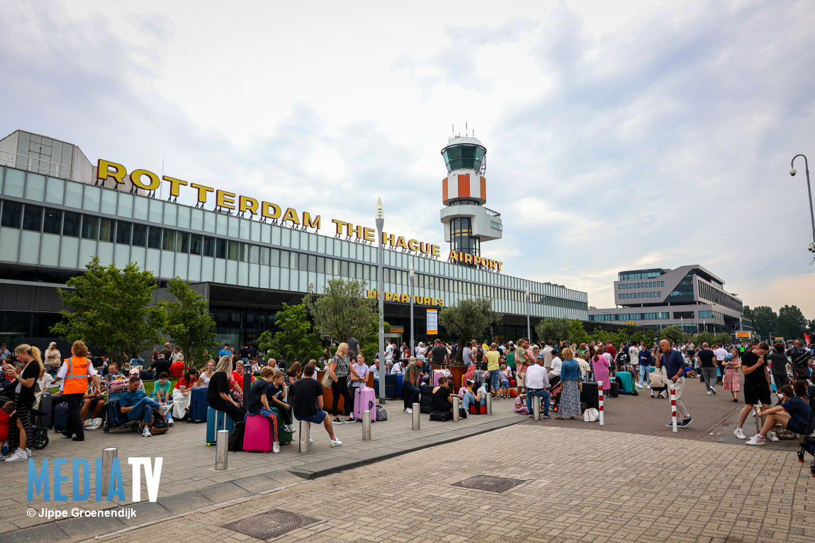 Drukte bij Rotterdam The Hague Airport door wereldwijde computerstoring