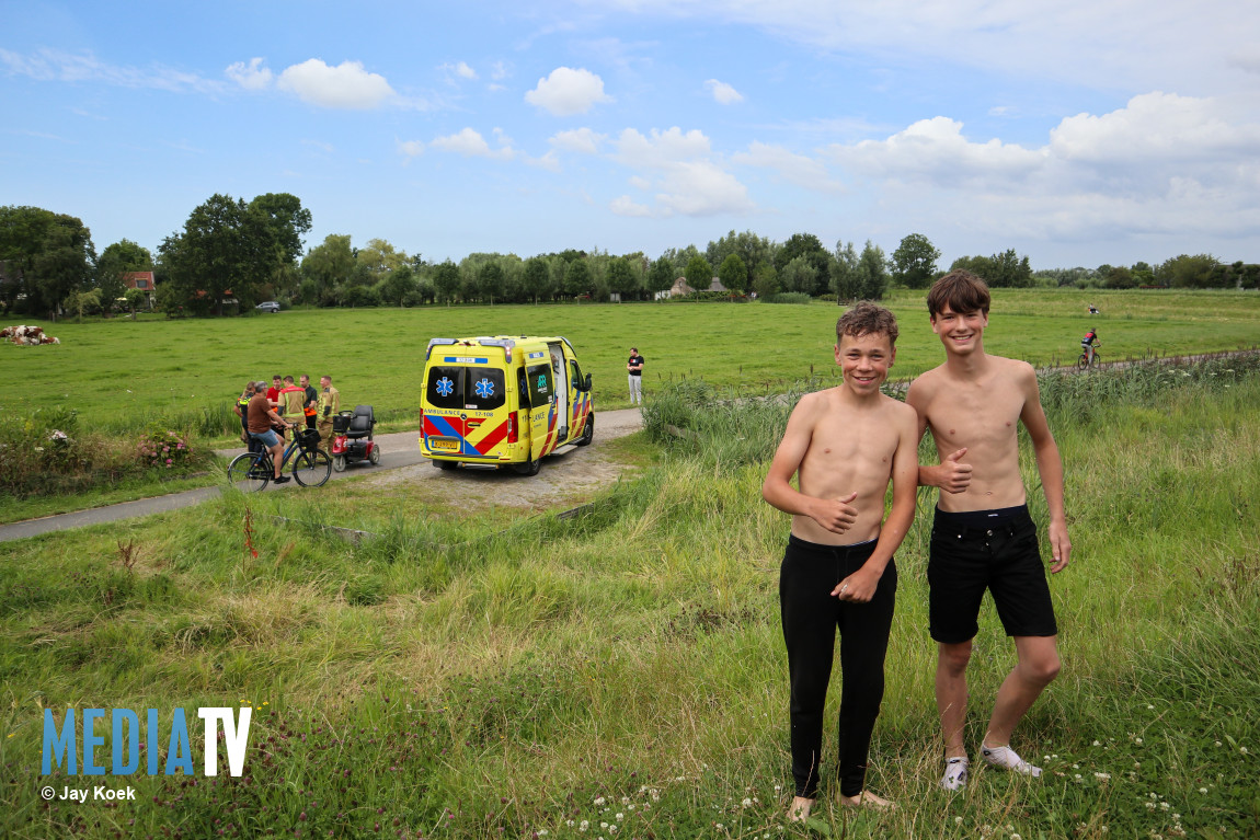 Joey (15) en Pim (14) redden gehandicapte man uit het water in Maasland