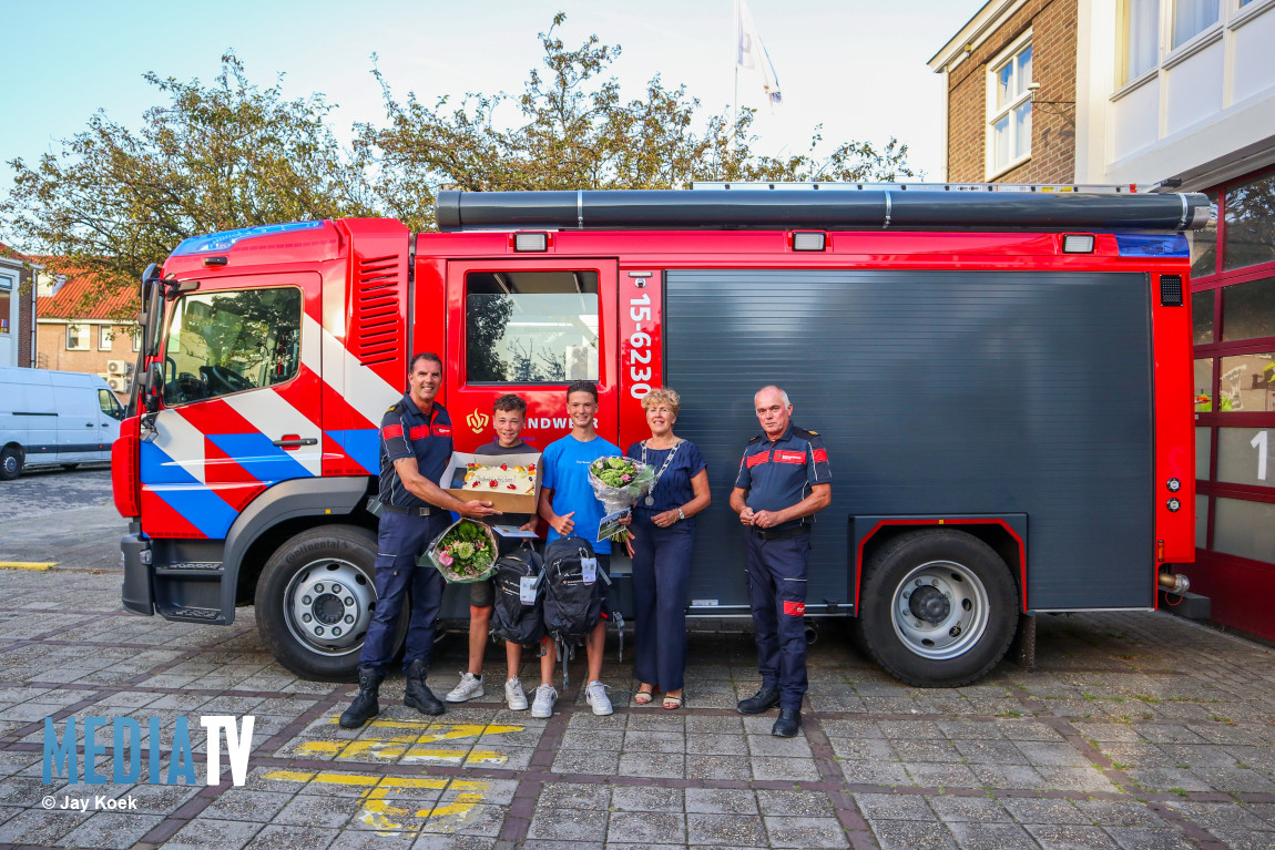 14-jarige helden in het zonnetje gezet na redden van man in Maasland