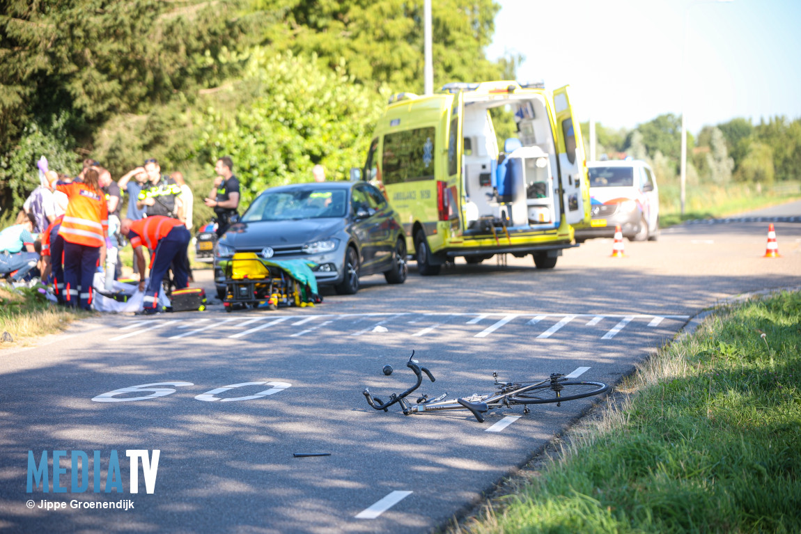 Wielrenner komt om het leven bij verkeersongeval Bredeweg Zevenhuizen