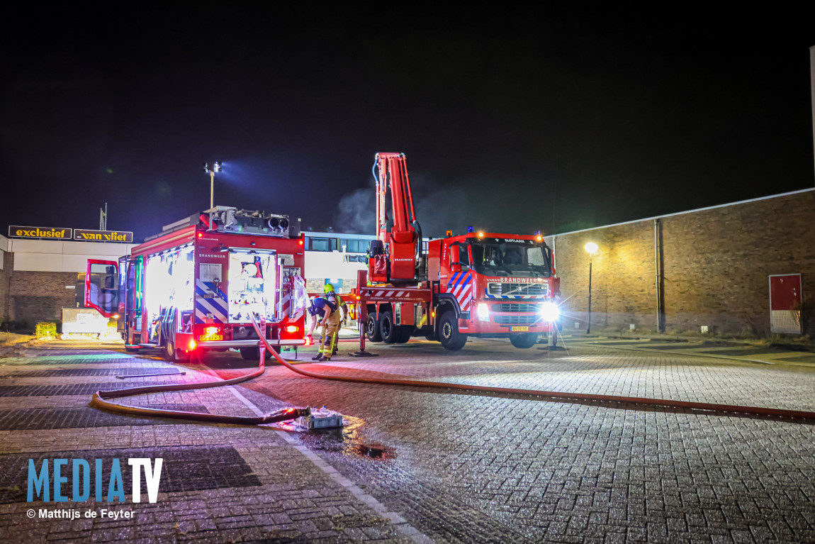 Grote brand in winkelcentrum Crimpenhof Raadhuisplein Krimpen aan den IJssel