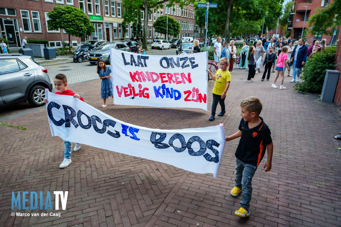 Protest voor een veilig Crooswijk Paradijslaan Rotterdam