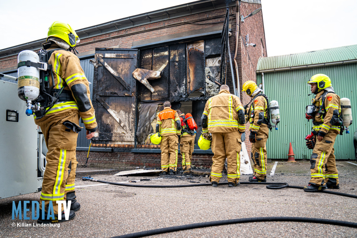 Uitslaande brand in werkplaats Stadionweg Rotterdam