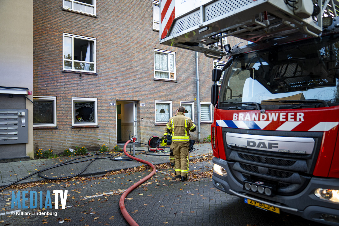 Explosie en brand in keuken van woning Oldegaarde Rotterdam