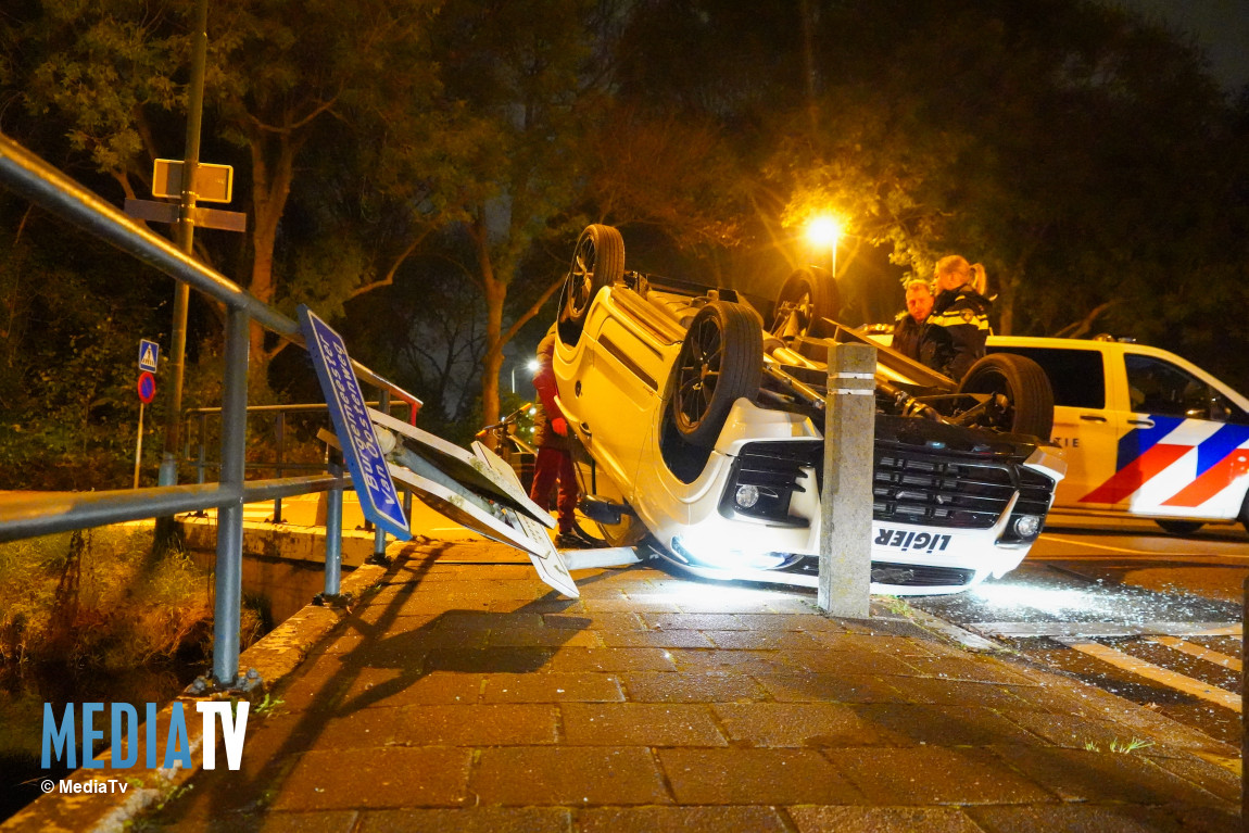 Tiener gewond na ongeluk met 45-km wagentje Burgemeester van Oostenweg Bergschenhoek