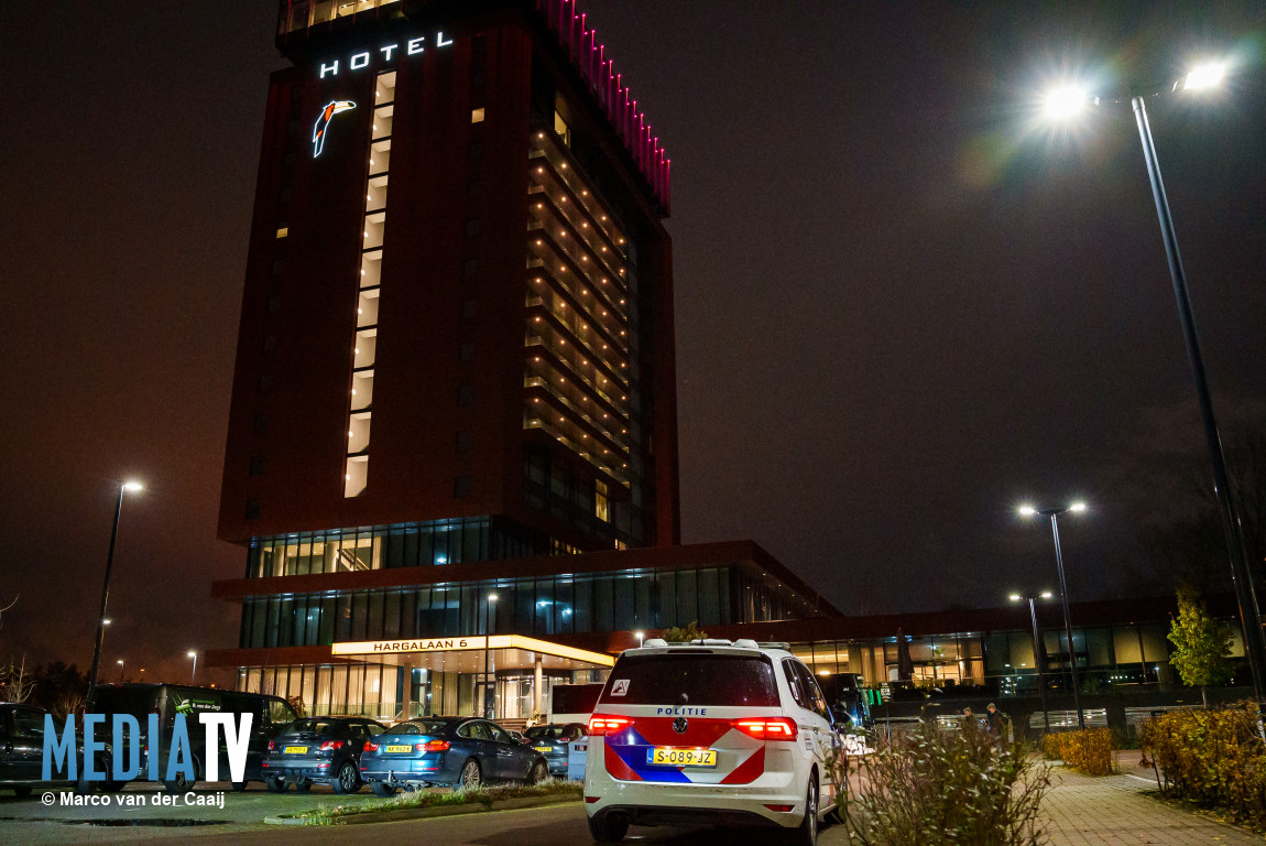 Gewonde en drie aanhoudingen bij schietpartij in hotel Hargalaan Schiedam