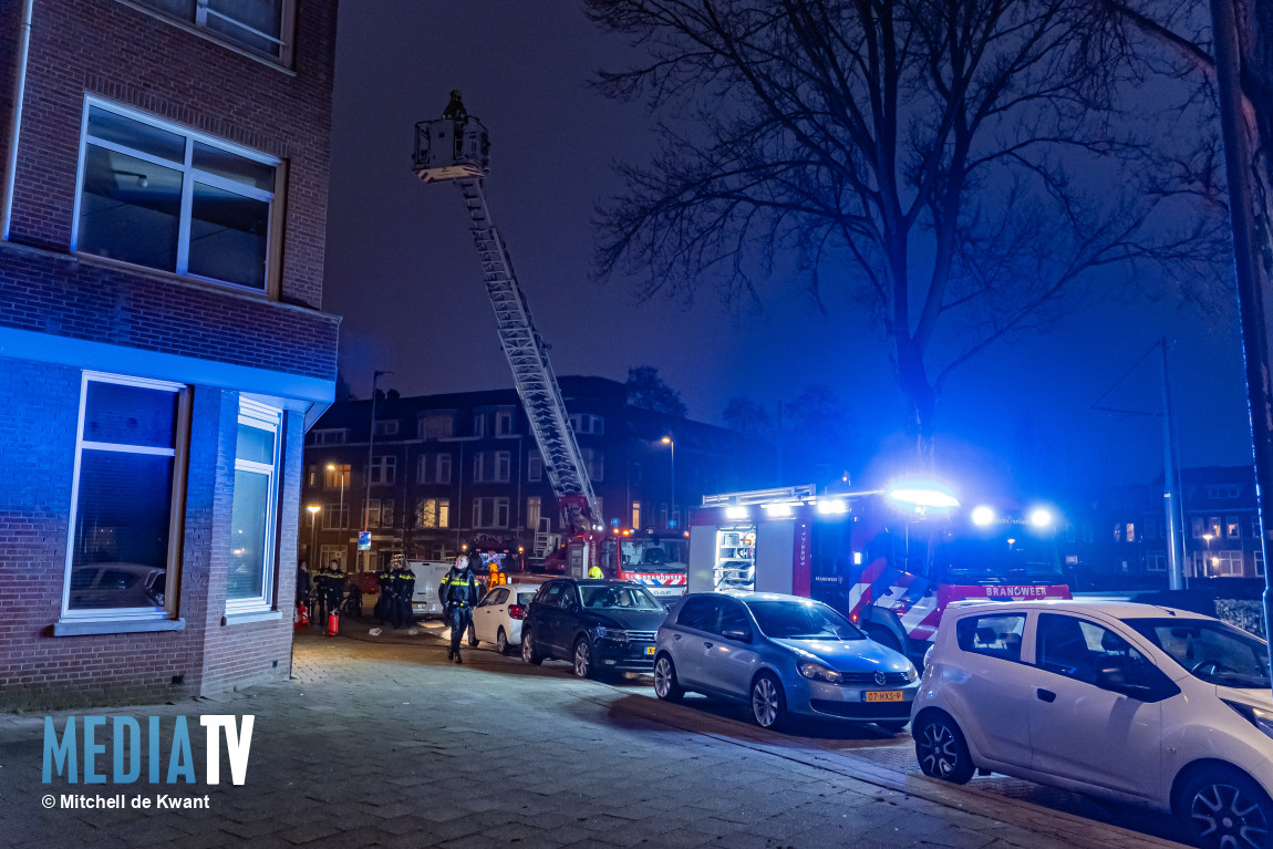 Accupakket van fatbike vliegt in brand in woning Hekelingenstraat Rotterdam