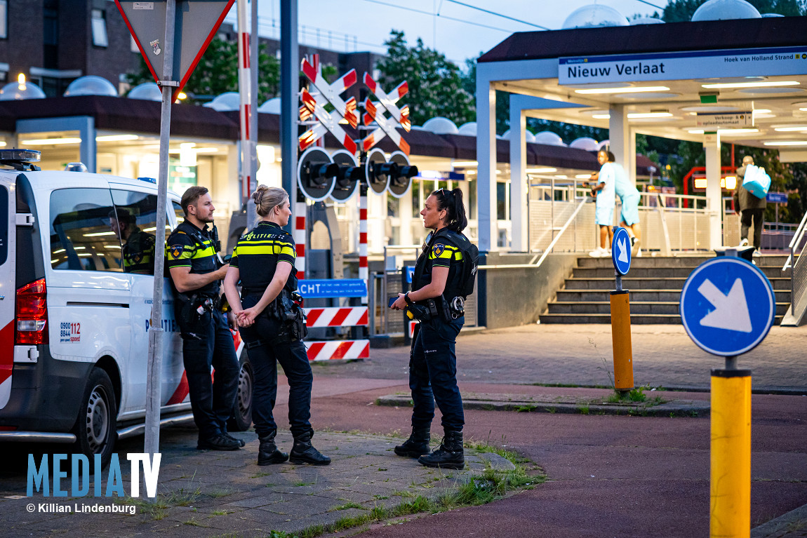Metro vol jongeren ontruimd na vechtpartij Nieuw Verlaat Rotterdam