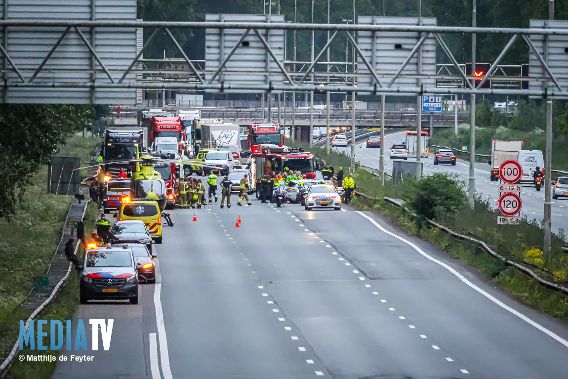 A20 afgesloten na ernstig ongeval bij Nieuwerkerk aan den IJssel