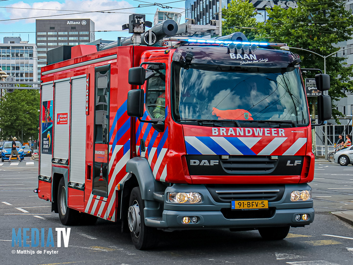 Zeer grote uitslaande brand in politie Koperstraat Rotterdam
