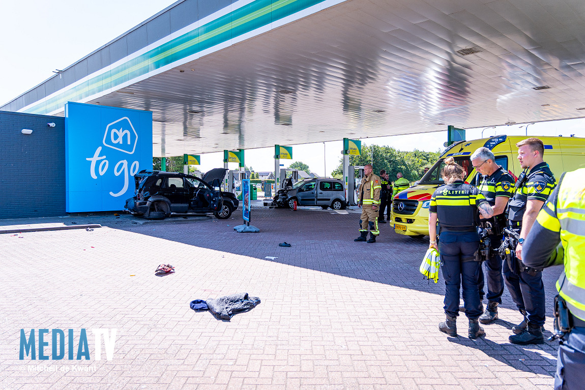 Achtervolging eindigt in ravage bij tankstation A15 Ridderkerk
