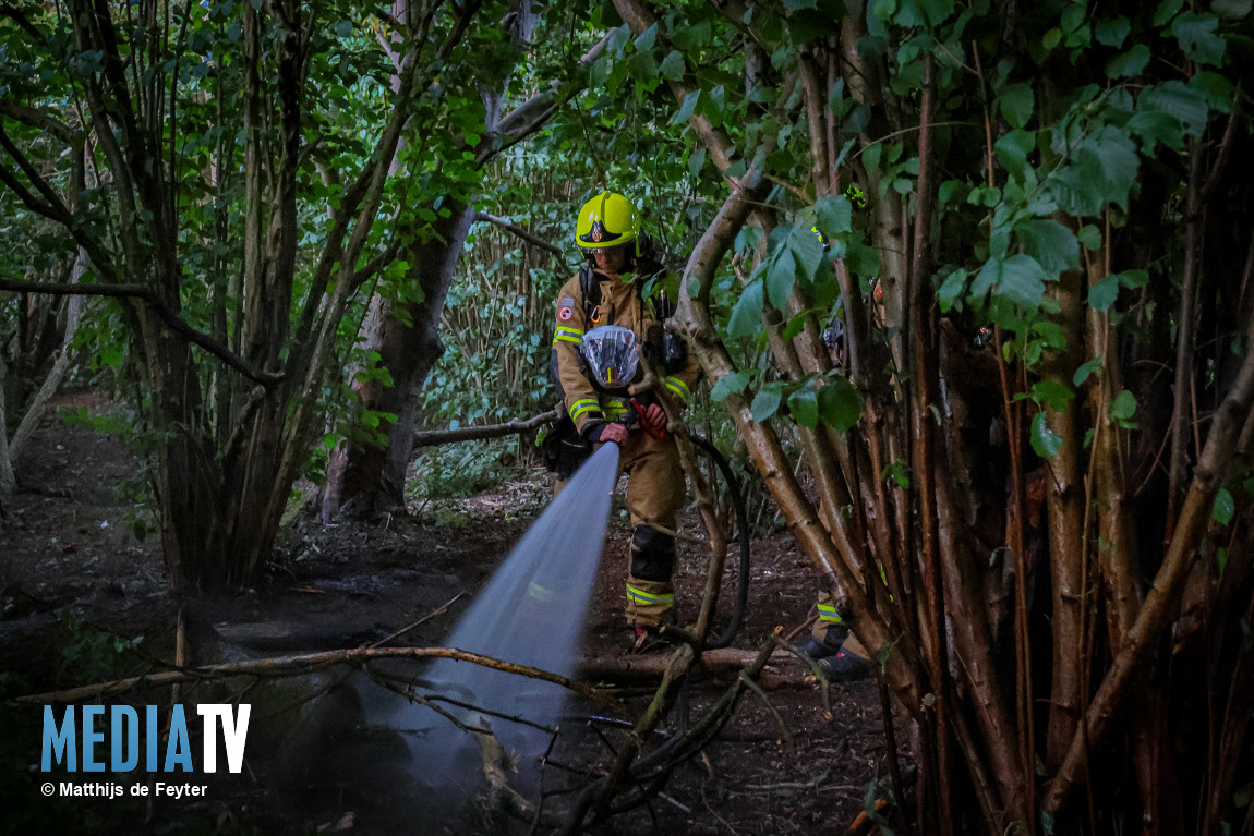 Brand in bossages snel geblust Wollefoppenweg Zevenhuizen