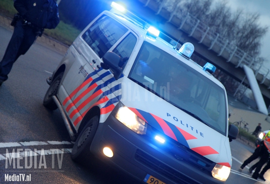 Agenten lichtgewond na achtervolging in Rotterdam