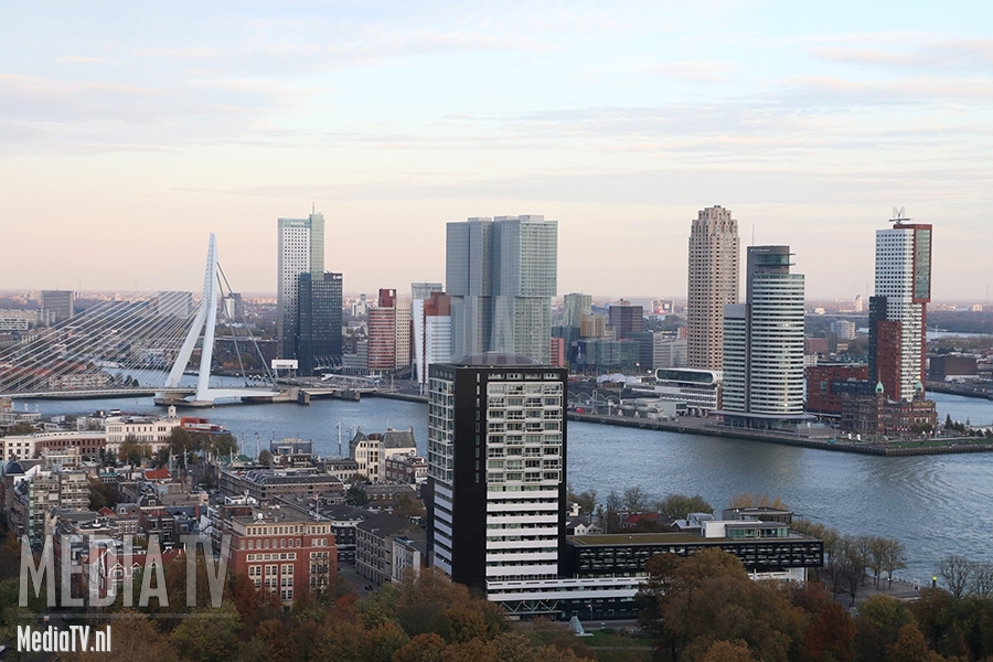 Wederom Rotterdamse Erasmusbrug in storing