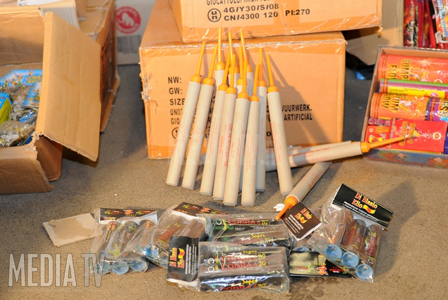 Aanhoudingen na vondst 200 kilo illegaal vuurwerk in Spijkenisse