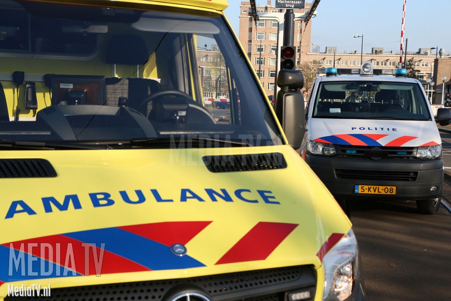 Tassenroller gewond na vluchtpoging 1e Middellandstraat Rotterdam